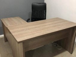 ESCRITORIOS DE VIDRIO EN L